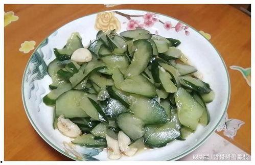 瓜能炒着吃吗,揭秘瓜类炒食的独特风味