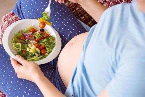 孕妇梦到自己吃瓜,瓜果飘香预示着什么？