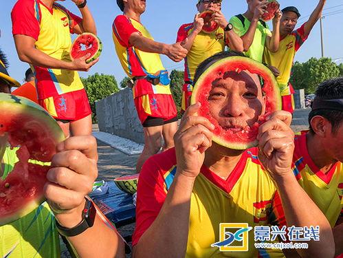 蒙吃瓜比赛视频,趣味横生的美食挑战，观众笑翻天！